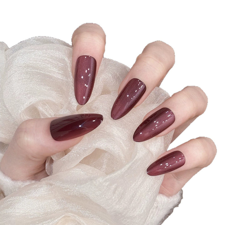 Stylisches mandelförmiges Press-On-Nagelset
