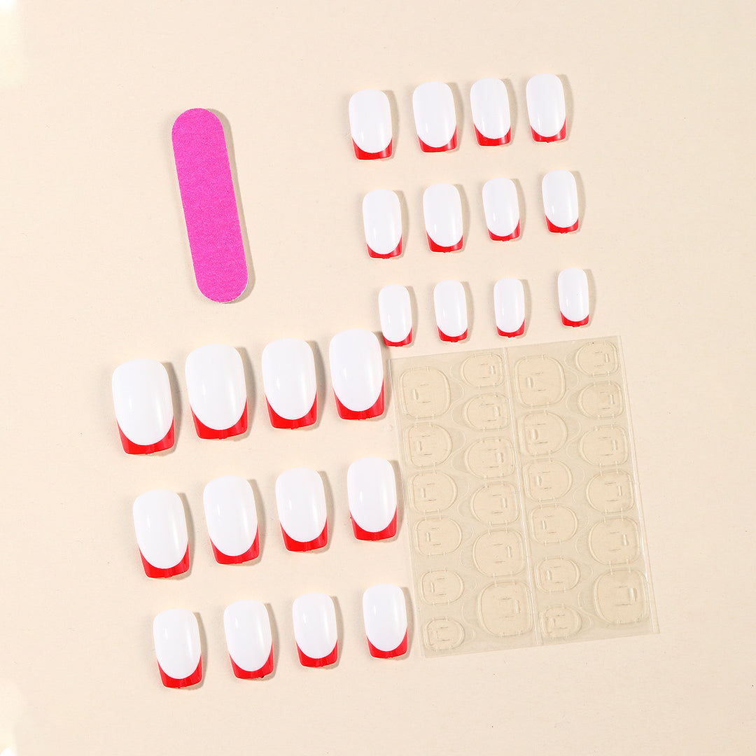 Künstlerisches Französisches Spitzen-Naildesign Karnz