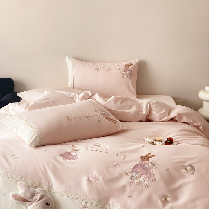 Besticktes Bunny Baumwollsatin Bettbezug Set mit Spitzenverzierung Kissenbezügen