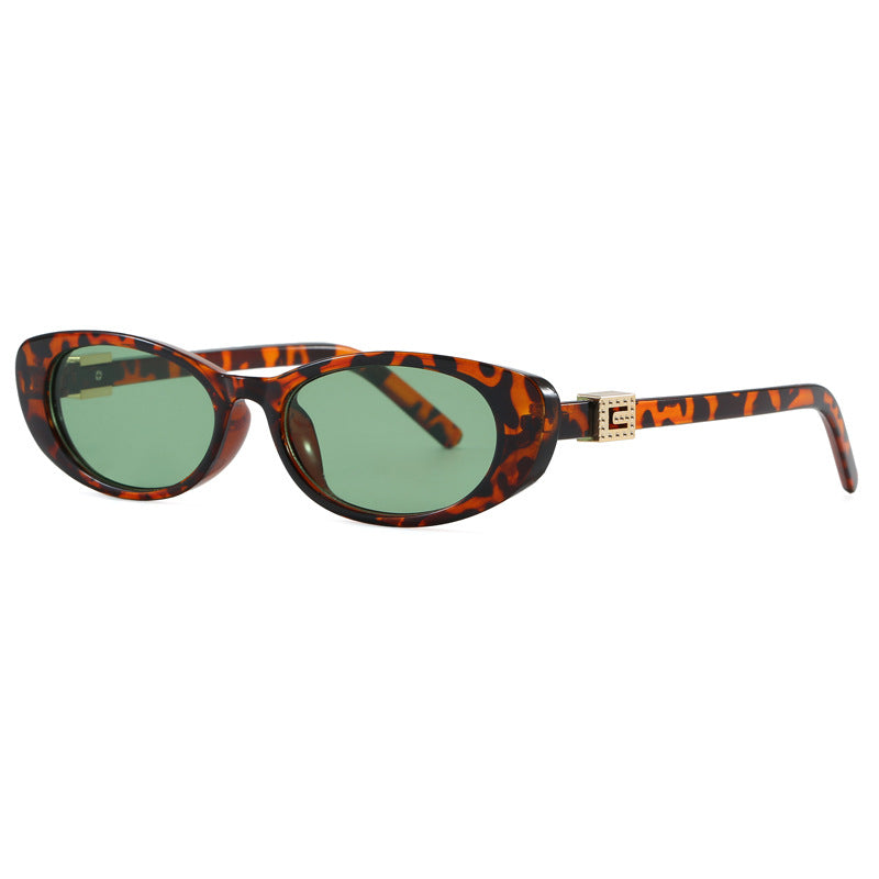 Damen Cat-Eye Sonnenbrille mit stilvollem Rahmen und luxuriösen Akzenten Karnz