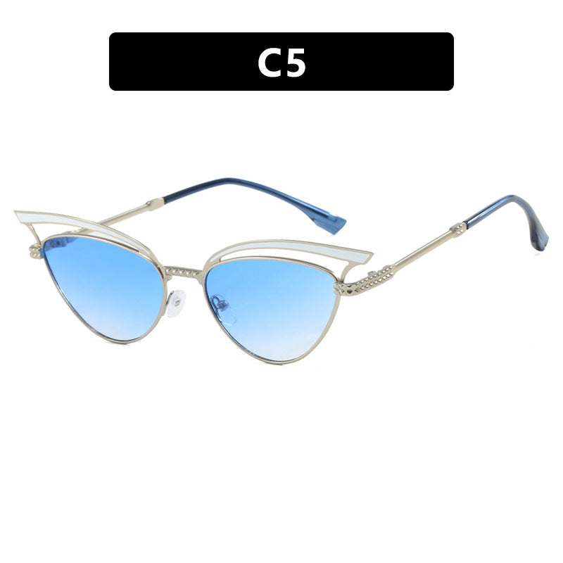 Damen Cat-Eye Brille mit filigranem Designelement Karnz