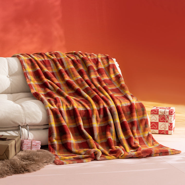 Kuschelige Mikrofaser-Wohndecke mit kariertem Muster, extraweichem Thermofleece und leichtem Wärmeeffekt Karnz