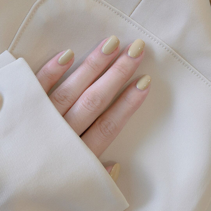 Premium Glänzende Nagelspitzen Karnz
