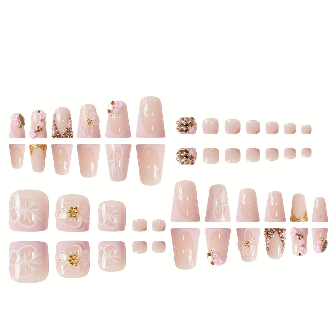 Blumenverzierte Press-On-Nagelverzierungen Karnz