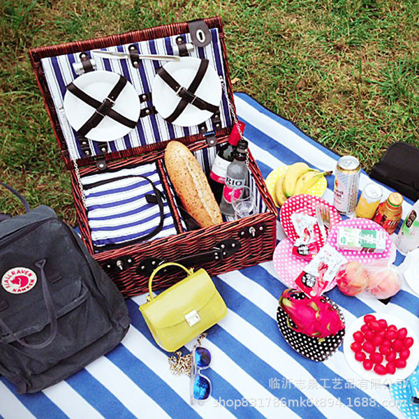 Damen luxuriöser Picknickkorb mit integriertem Geschirr-Set und isolierter Kühlfunktion Karnz