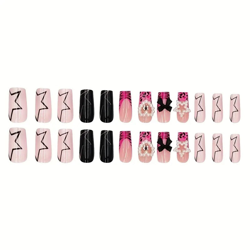 Glamouröse Luxus Nagelkunstverlängerungen Karnz