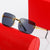 Damen quadratische Sonnenbrille mit luxuriösem, goldverziertem Rahmen und schützenden Gläsern Karnz