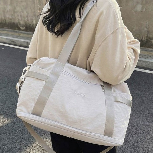 Geräumige multifunktionale Reisetasche