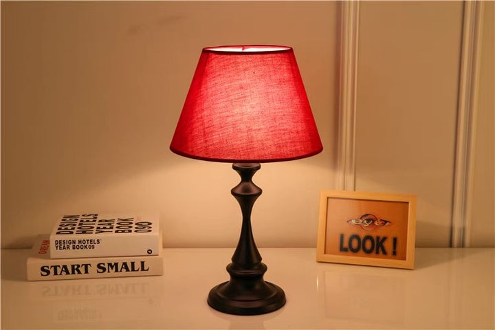 Stylische LED Tischlampe