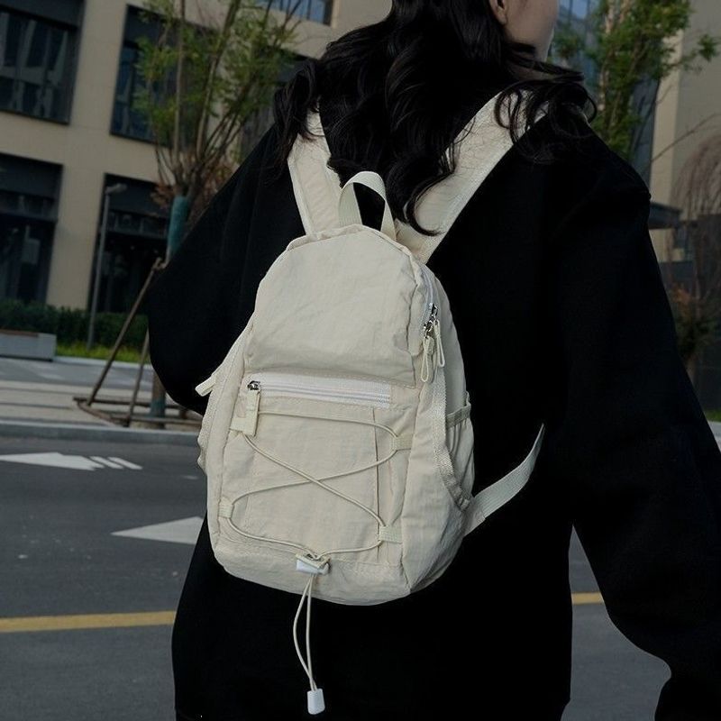Lässiger Mini-Rucksack Karnz