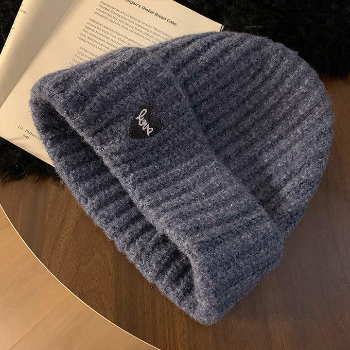 Gemütliche Strick Liebe Patch Mütze