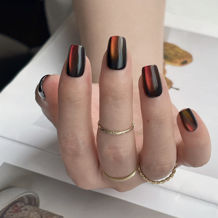 Künstlerisches Gradient Press-On Nagelset Karnz