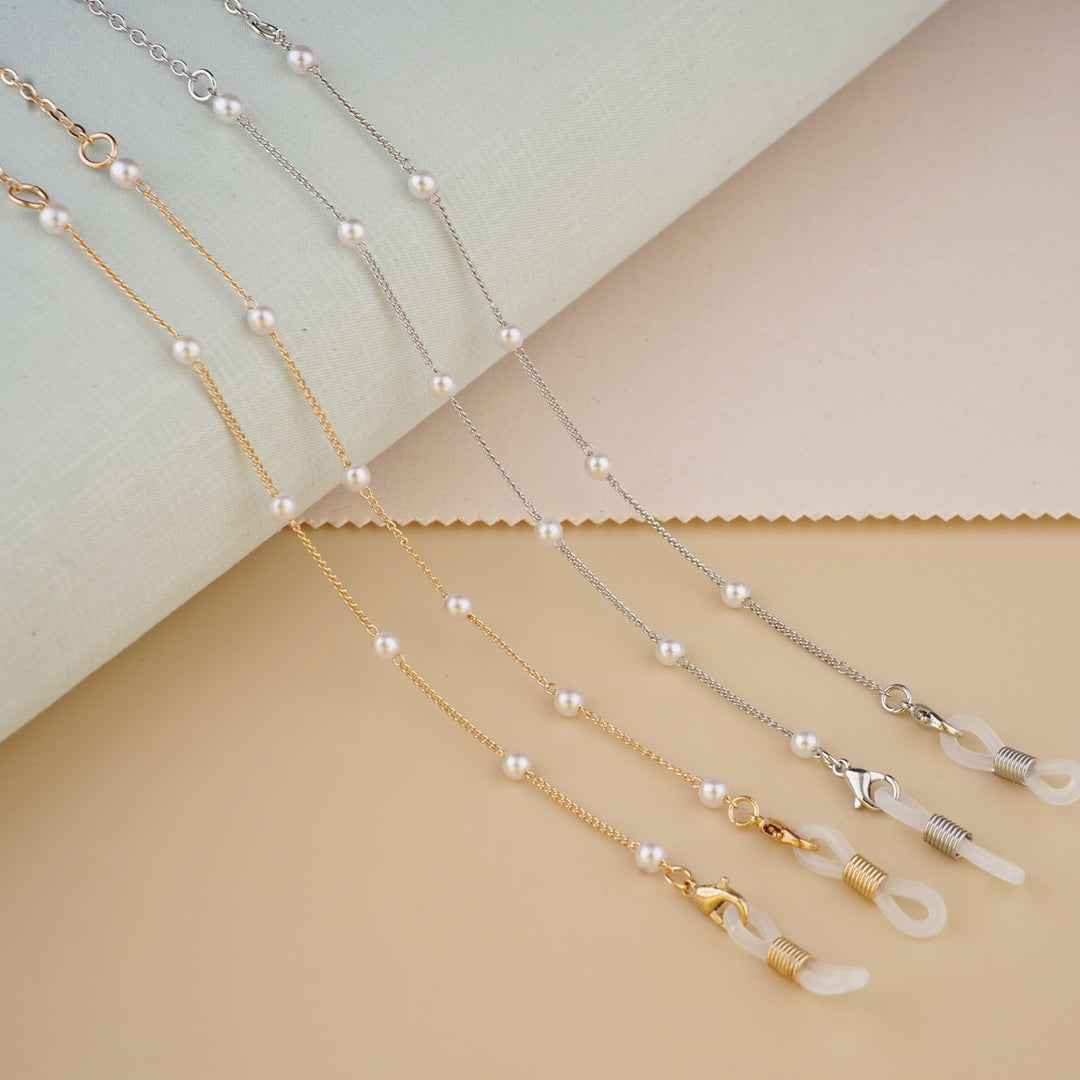 Elegante mit Perlen akzentuierte Brillenkette Karnz