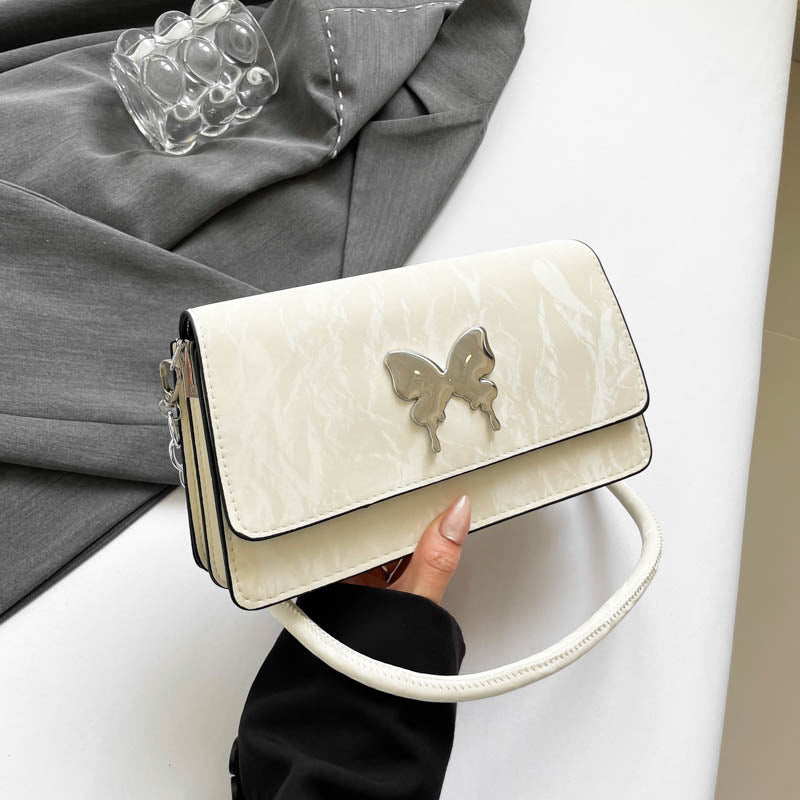WoChic Designer Handtasche mit Schmetterling Accent Karnz