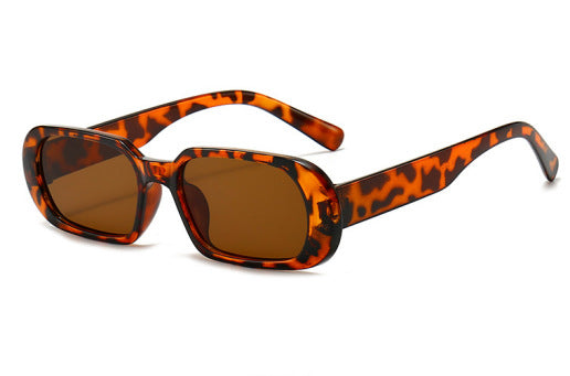 Damen Modische Sonnenbrille mit robustem und zeitlosem Design Karnz