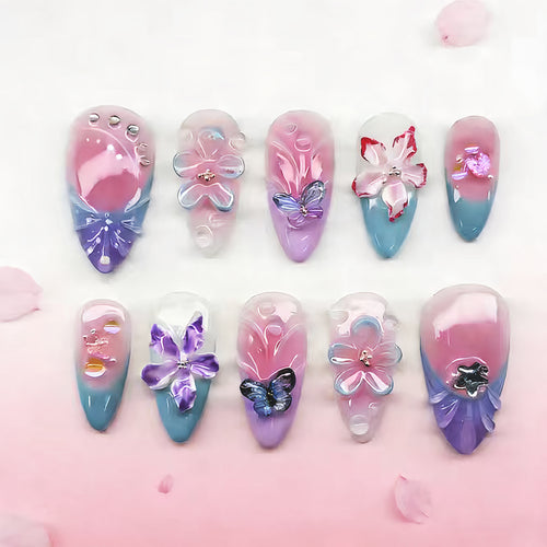 Floral Artistic Press-On Nail Set