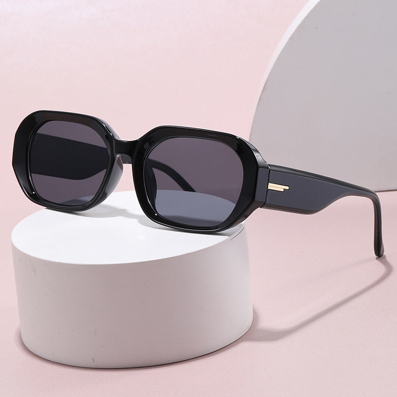 Damen modische geometrische Sonnenbrille mit robustem Design Karnz