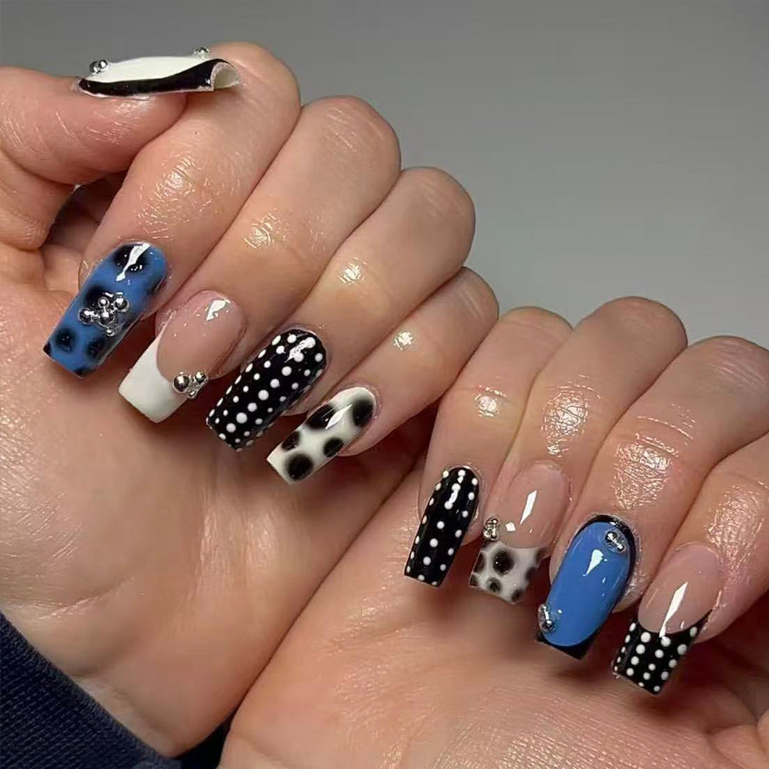 Kreative Nagelset mit 3D-Dekoration Karnz