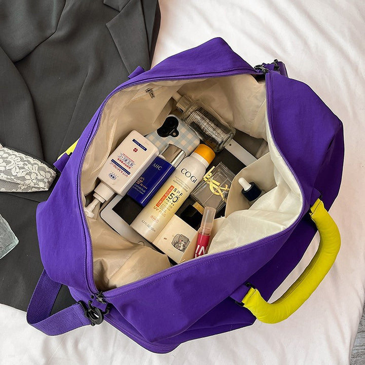 Geräumige Rollreisetasche