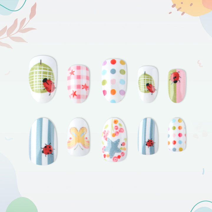 Verspieltes dekoratives Druck-Nagelkunst-Set Karnz