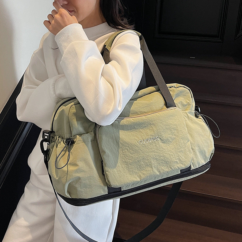 Kompakte Mehrfachtaschen-Reise-Duffle
