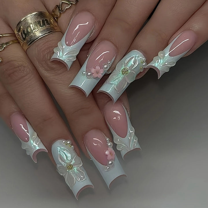 Dekorativer Press-On Nagelset Karnz
