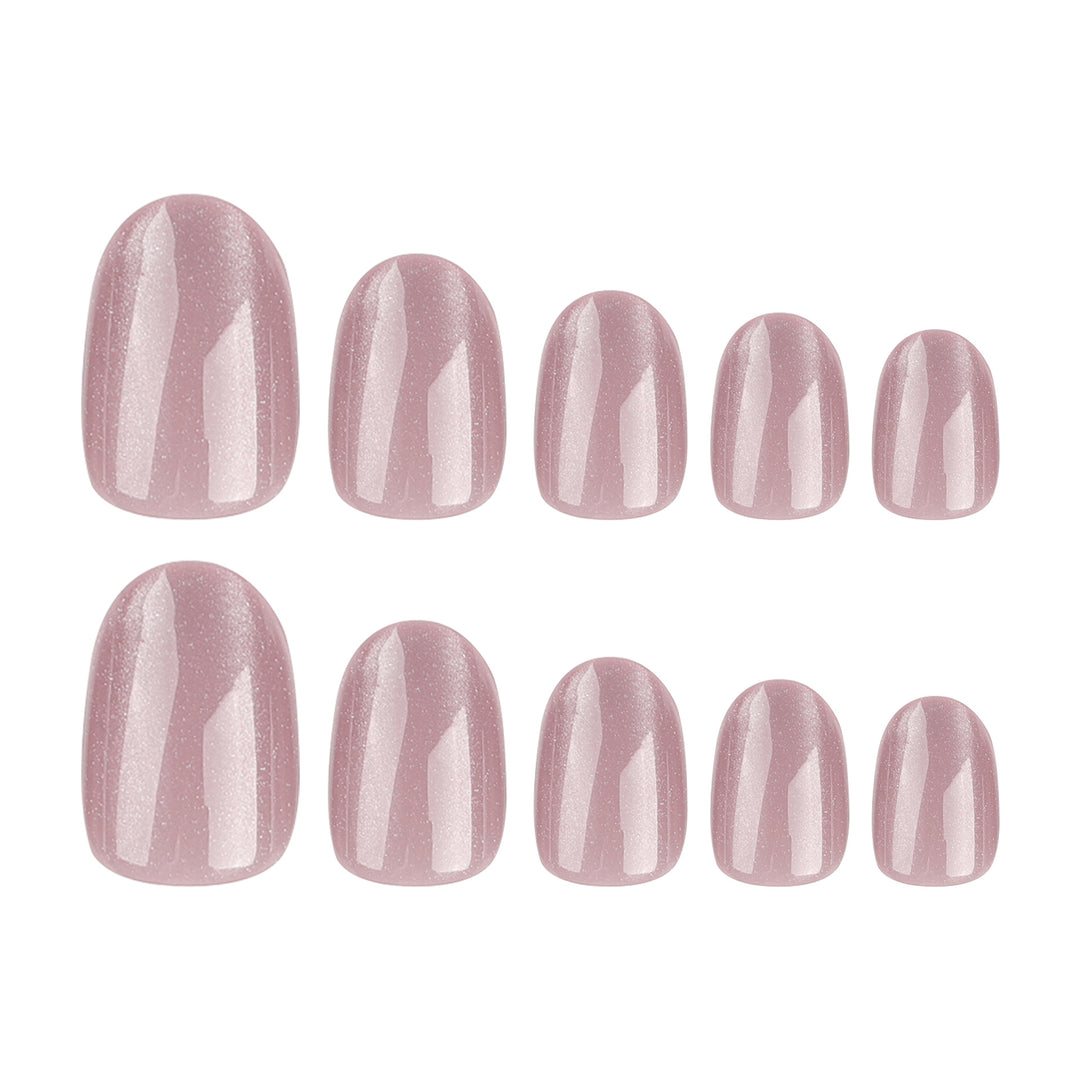 Nagelkunst mit Glitzer-Finish Karnz