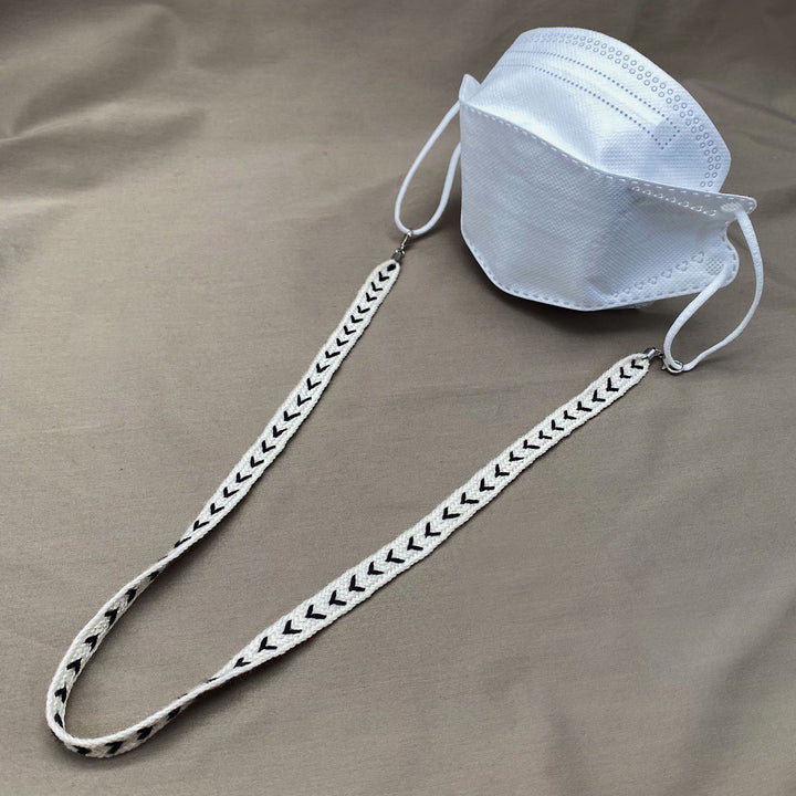 Geflochtener Brillenhalter Karnz