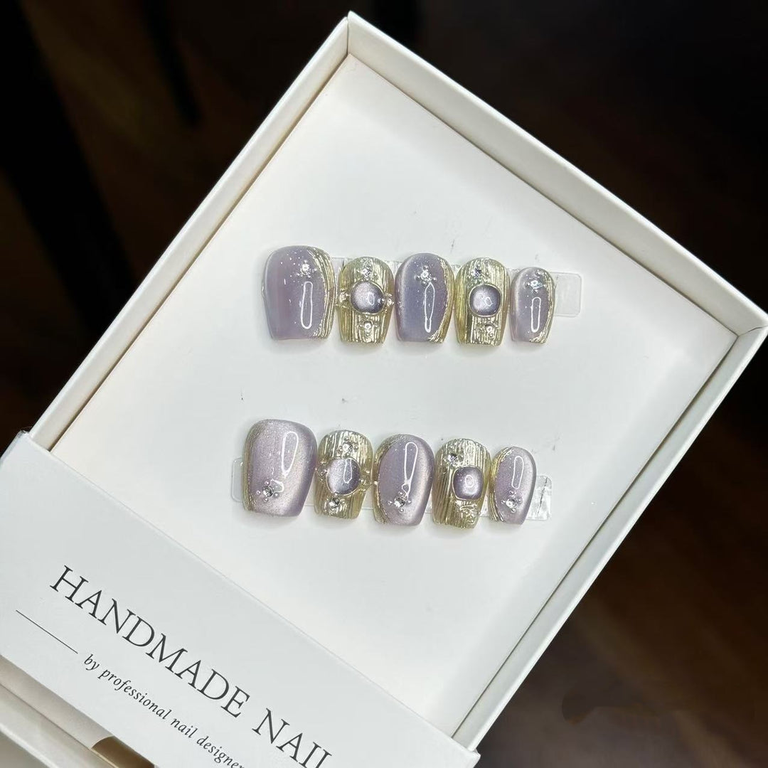Handgemachtes elegantes Press-On Nagelkunstset