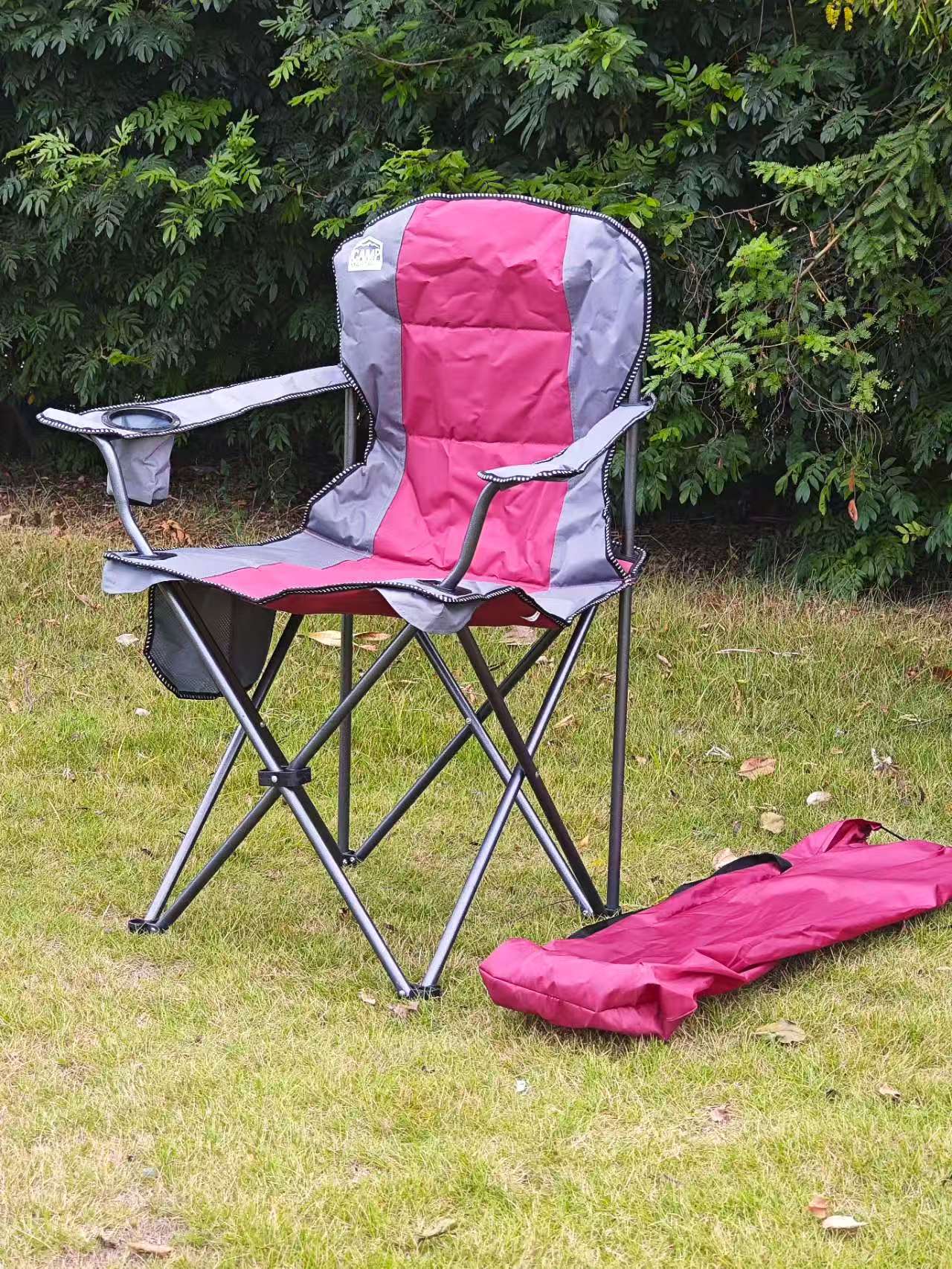 Damen Komfortabler Campingstuhl mit Getränkehalter Karnz