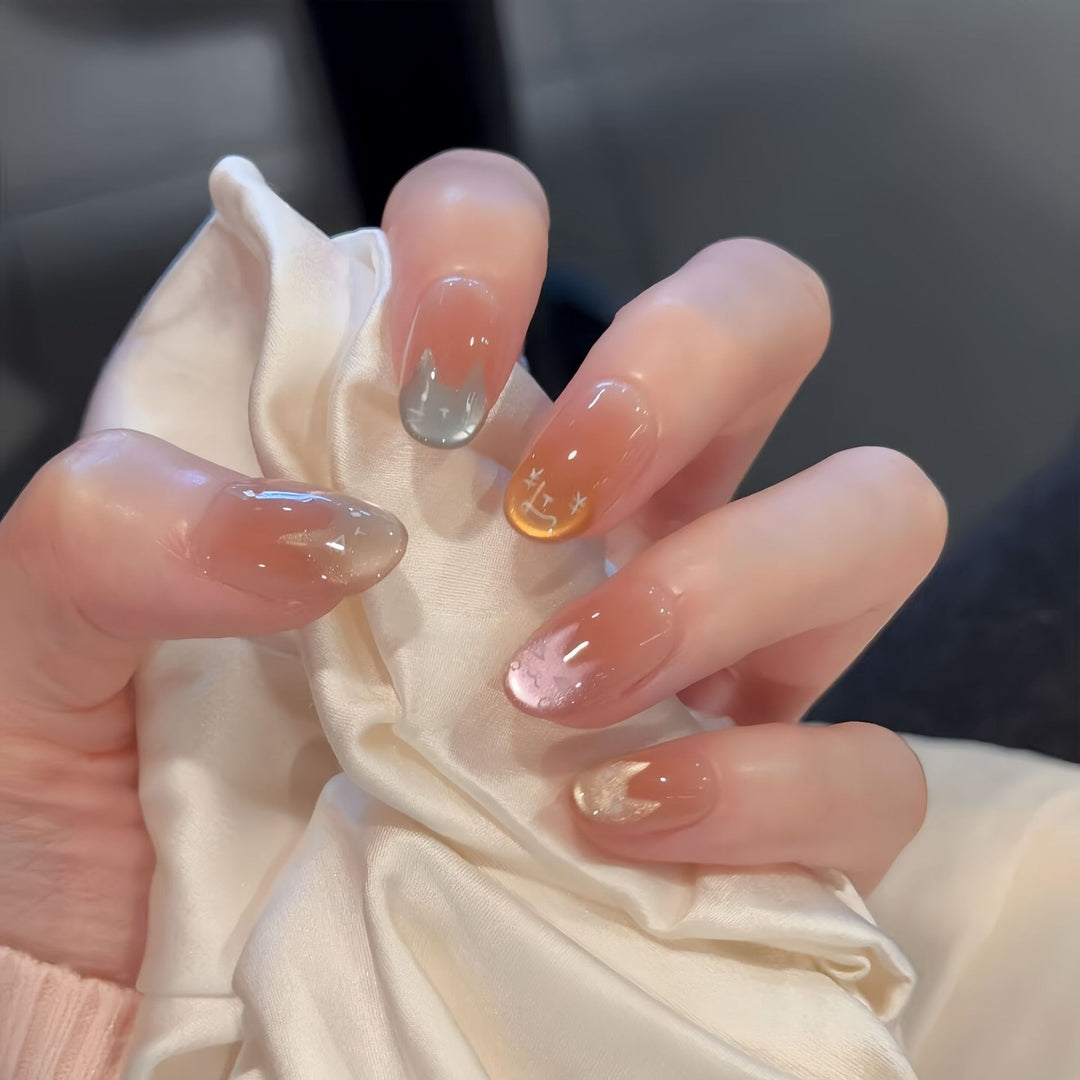 Künstliche Nagelspitzen mit Verspieltem Katzenmotiv Karnz