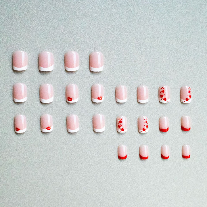 Kreatives Kiss-inspiriertes Nagelkunst-Set