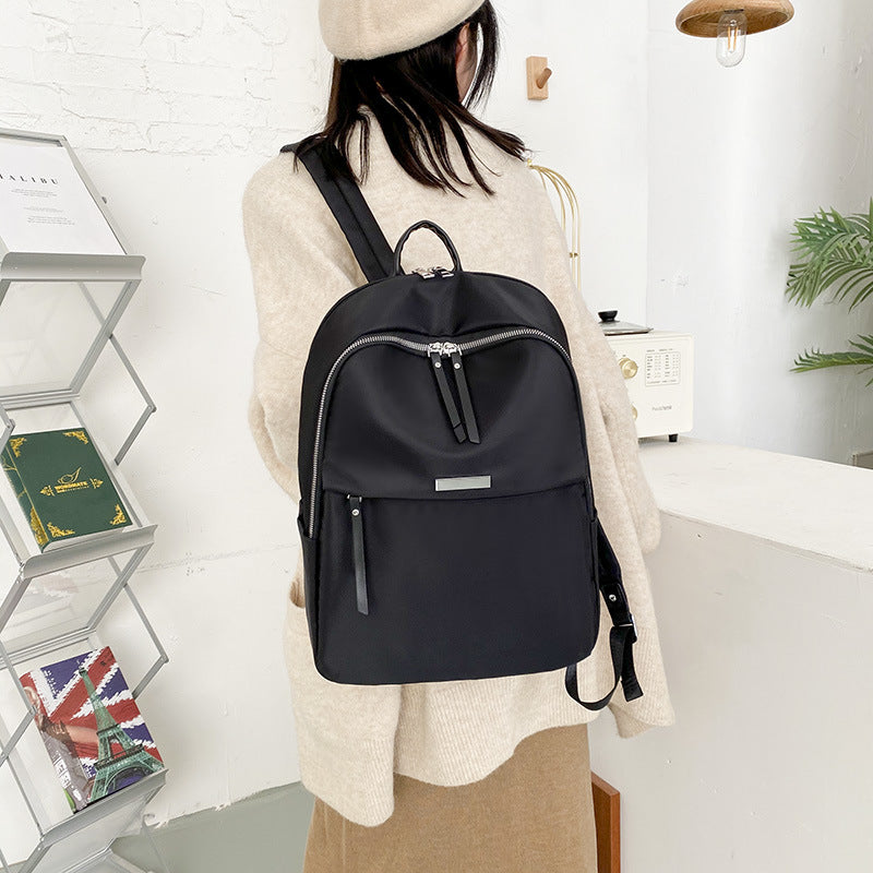 Moderner minimalistischer Rucksack Karnz