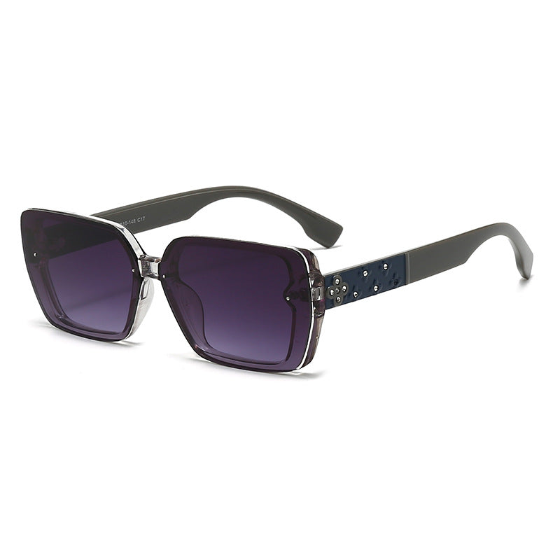 Damen Sonnenbrille mit extravaganten Schmuckdetails Karnz
