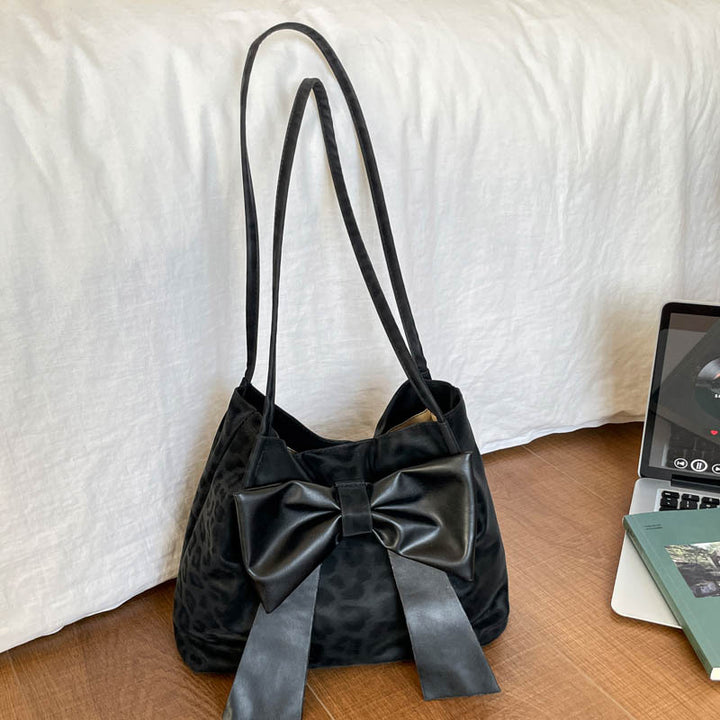 Chic Bogen-Akzent Eimer Handtasche