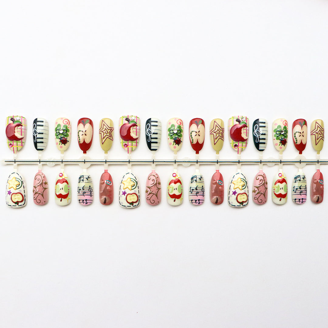 Dekorative Nagelkunst