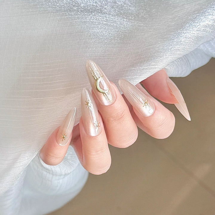 Stiletto Nagelkunst Set Karnz