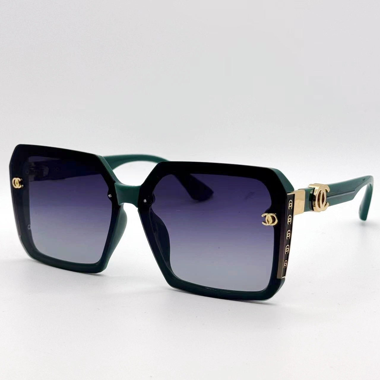 Damen Modische Sonnenbrille mit markantem eckigen Rahmen und luxuriösen Akzenten Karnz