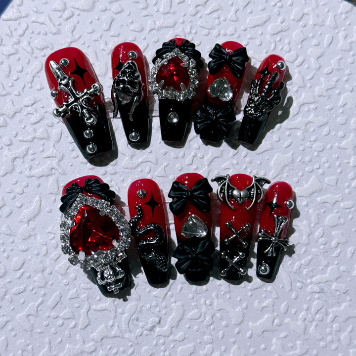 Gothic-inspirierte aufwendige Nagelkunstset