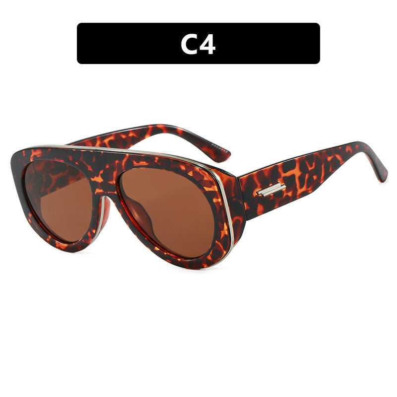 Damen extravagante Sonnenbrille im markanten Design Karnz