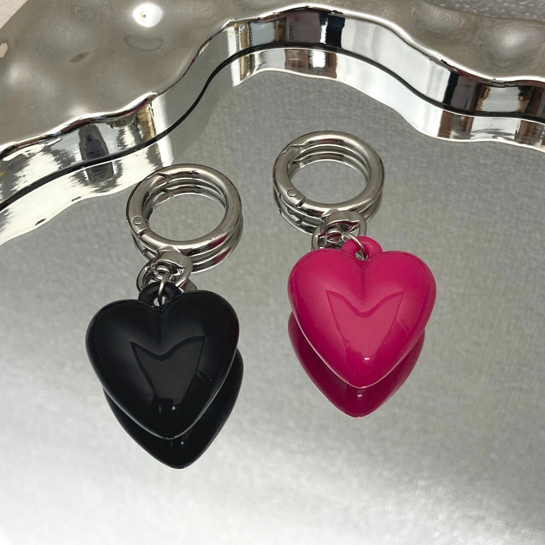 Herzförmiger Charm Schlüsselanhänger Karnz