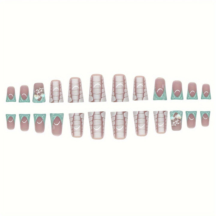Künstlerische Nagelkunst Karnz