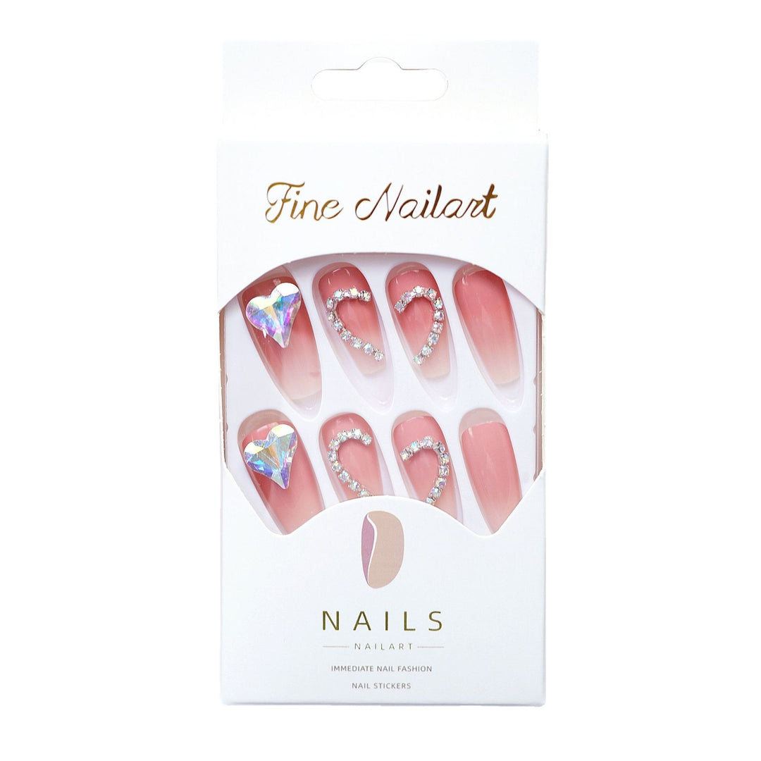 Elegantes herzverziertes Press-On-Nagelset
