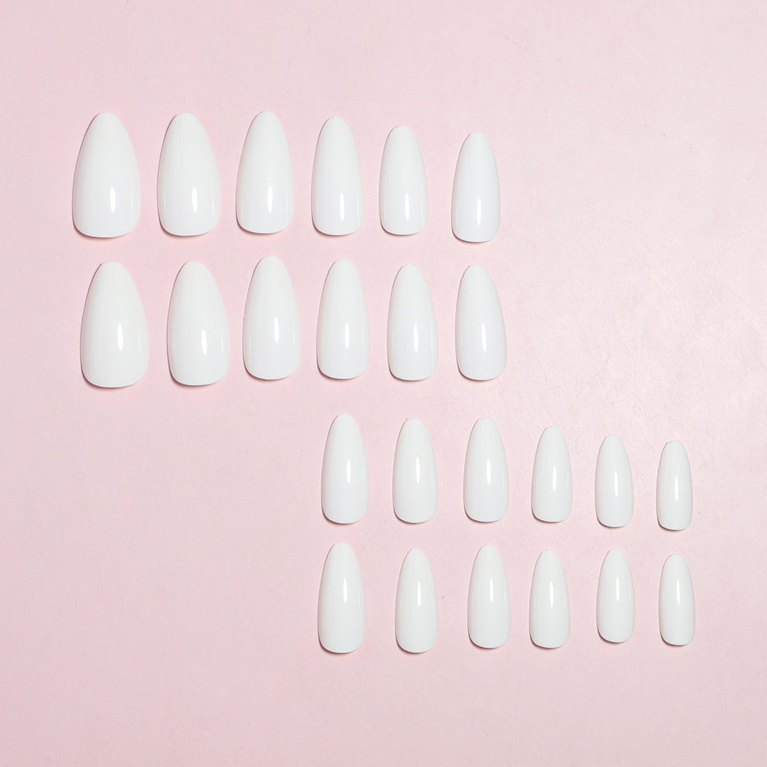Elegante DIY Press-On Nagel Set Karnz