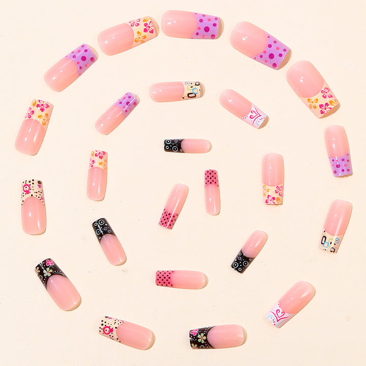 Künstlerische Acryl Nageldesigns Karnz