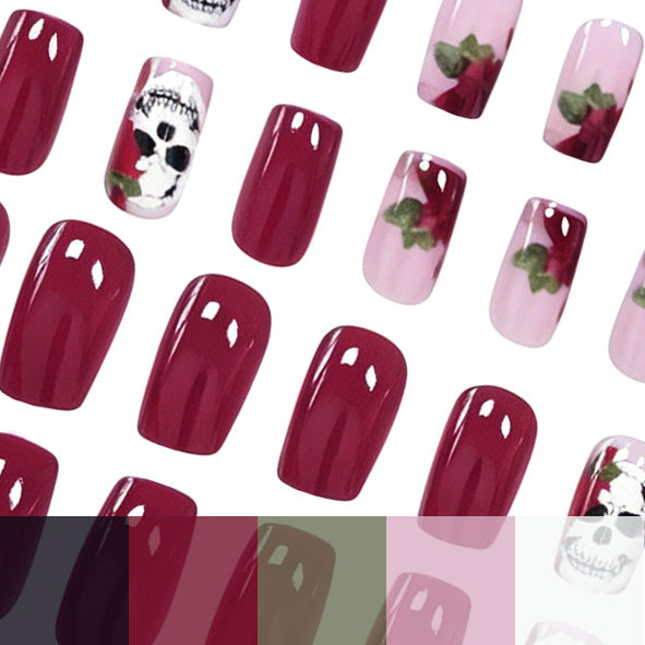 Künstlerisches Schädel Nagelkunst Design Karnz