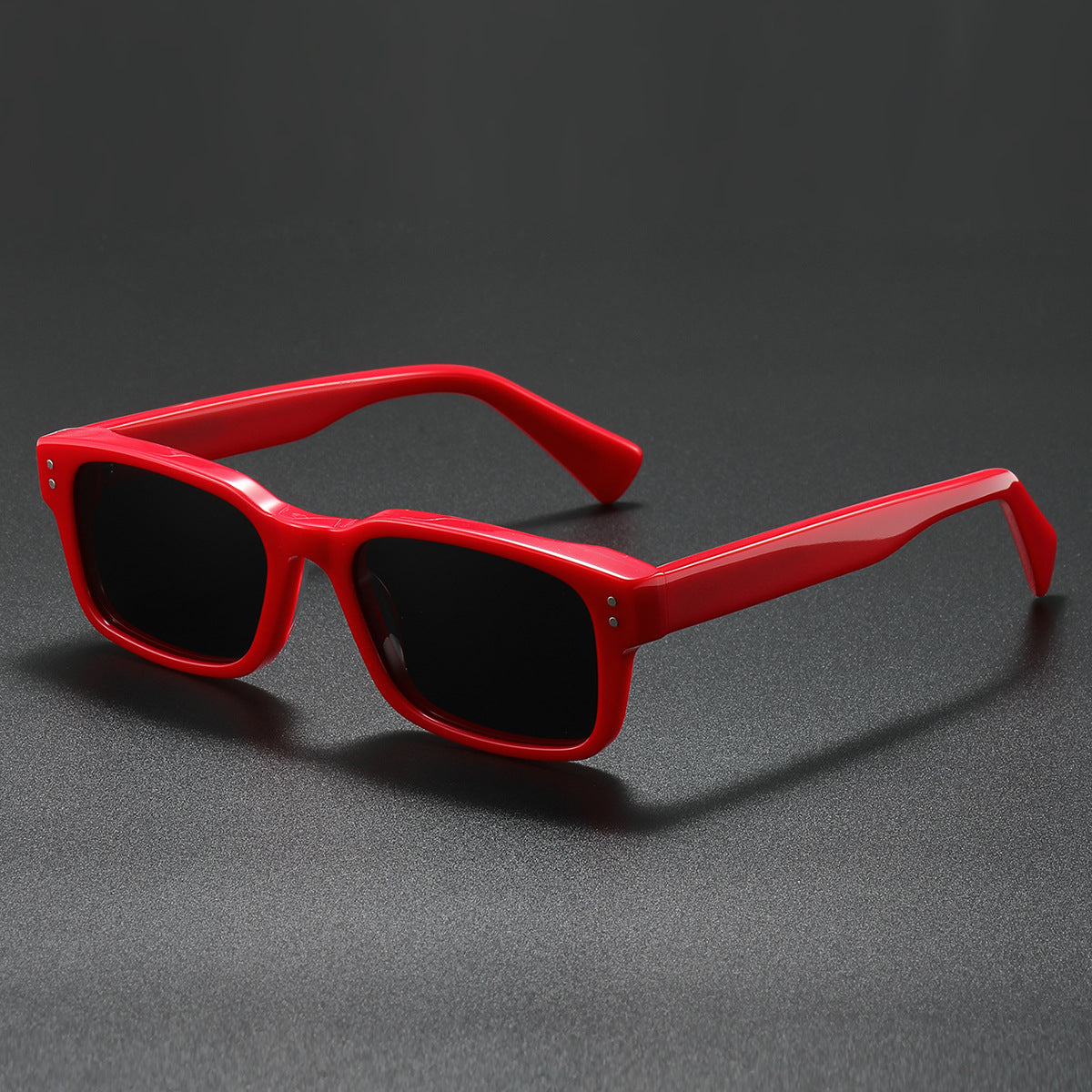Damen Sonnenbrille im modernen, minimalistischen Design Karnz