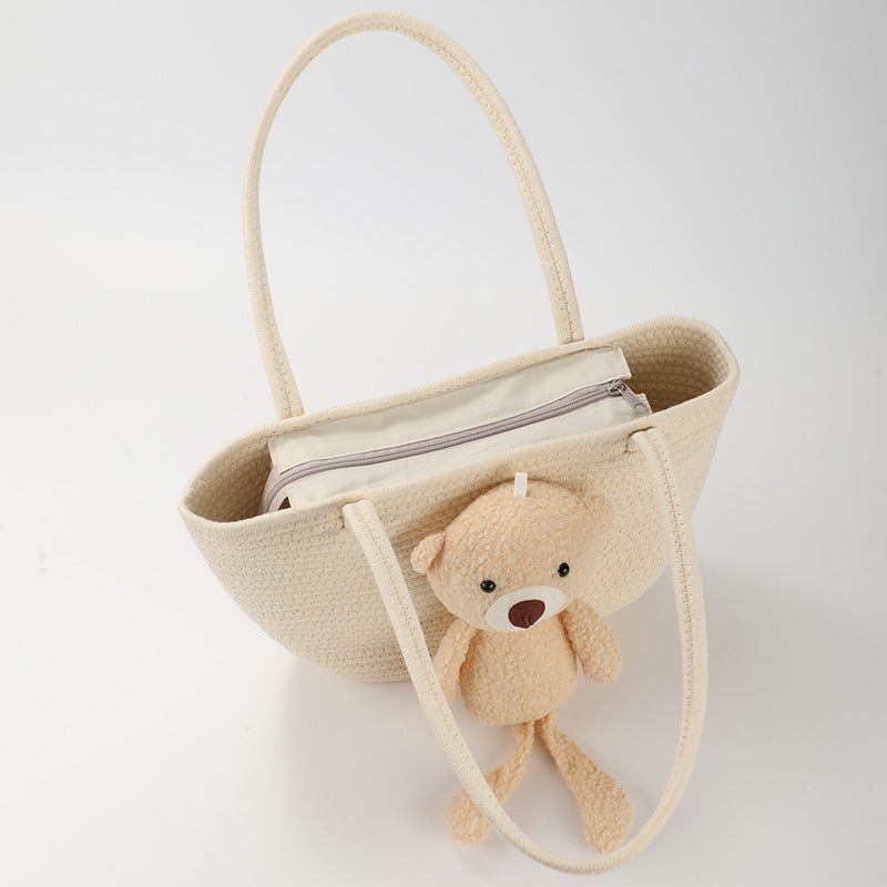 Damen Handtasche mit niedlichem Kuschel-Bären-Akzent Karnz