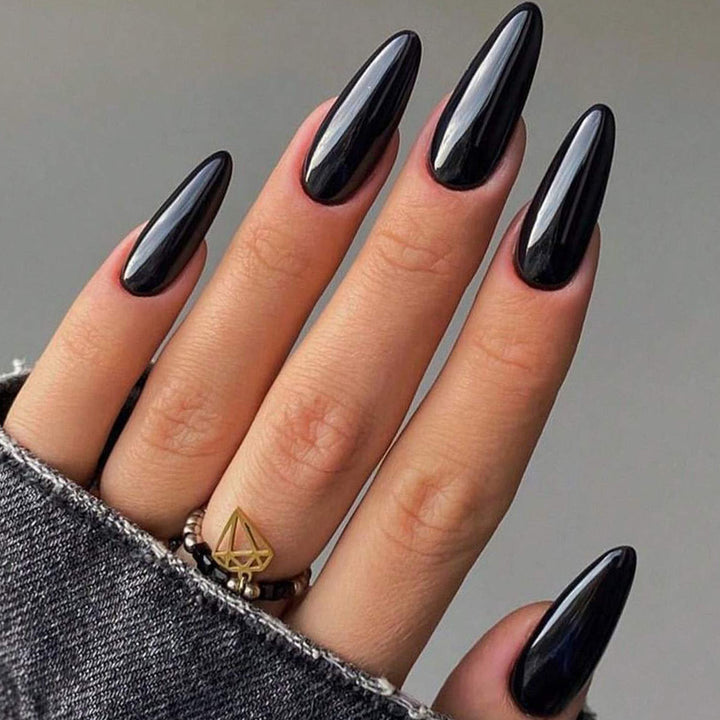 Stiletto Press-On Nail Set Karnz