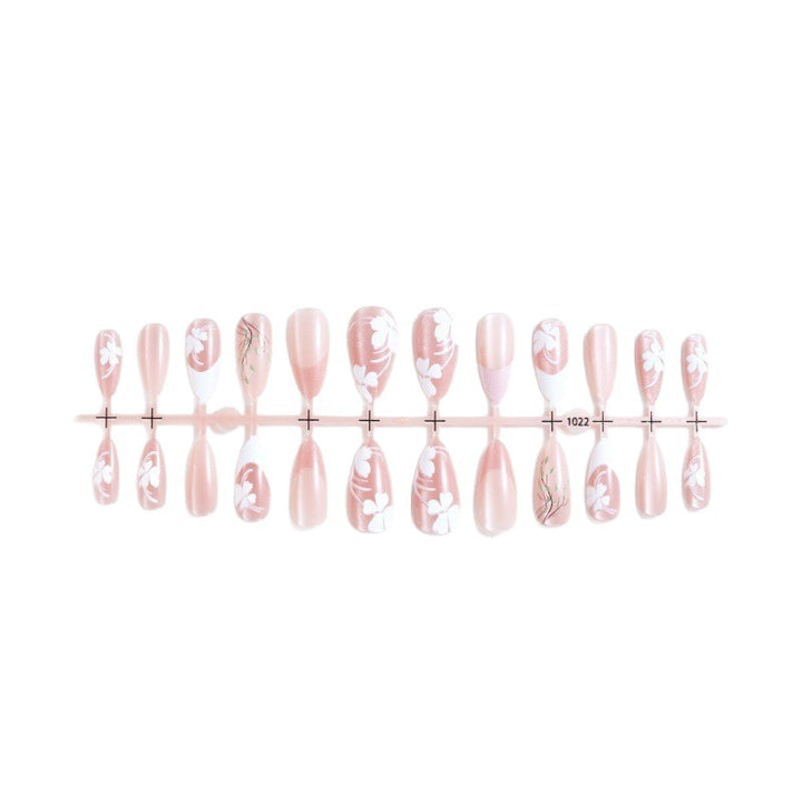 Kunstvolle 3D-Nagelset Karnz